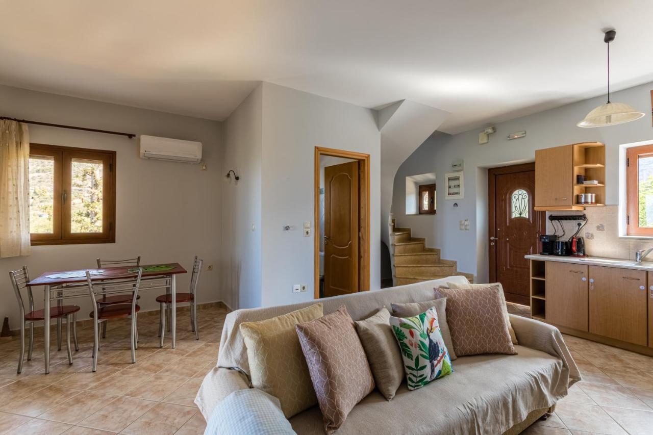 Chioureas Apartments Levktron Экстерьер фото