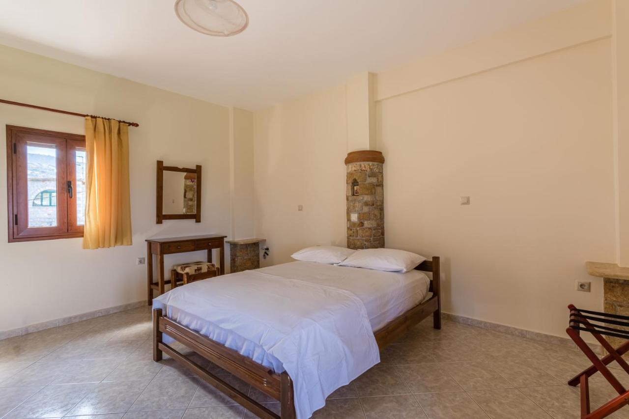Chioureas Apartments Levktron Экстерьер фото